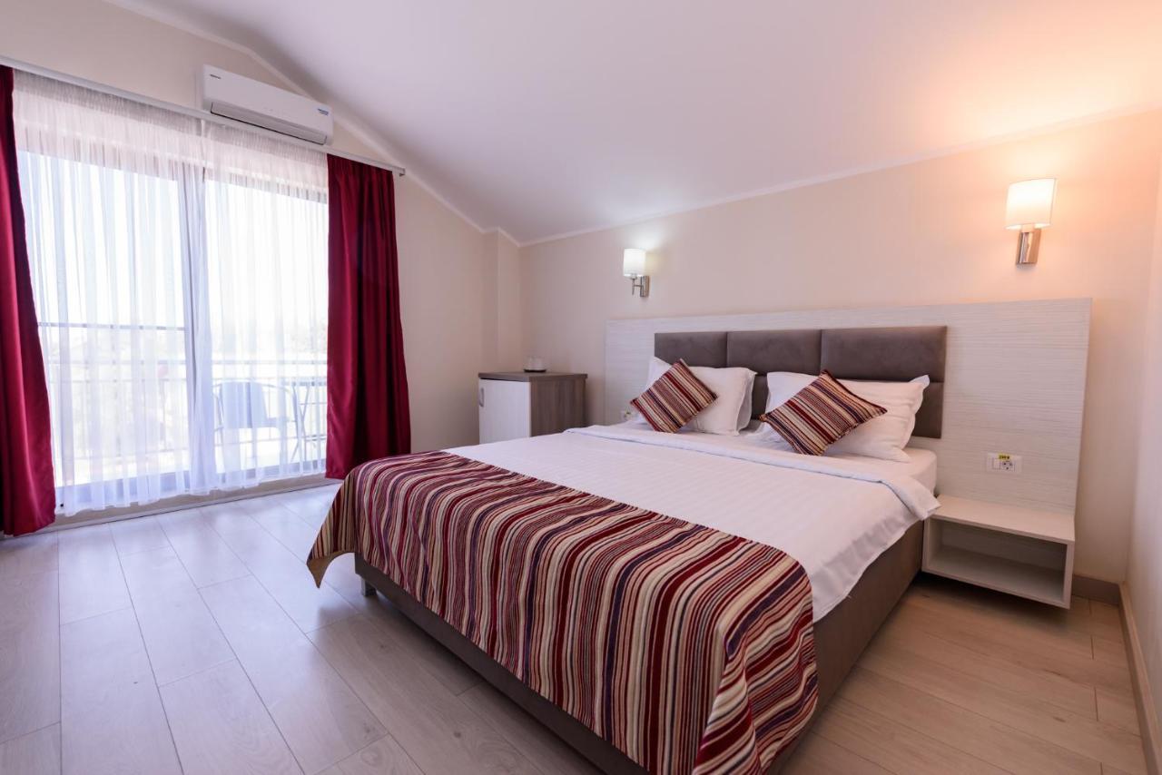 Vila Iulia Mamaia Exterior foto